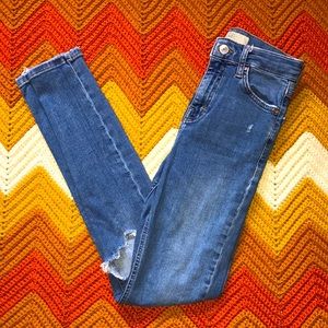 TOPSHOP JAMIE jeans!